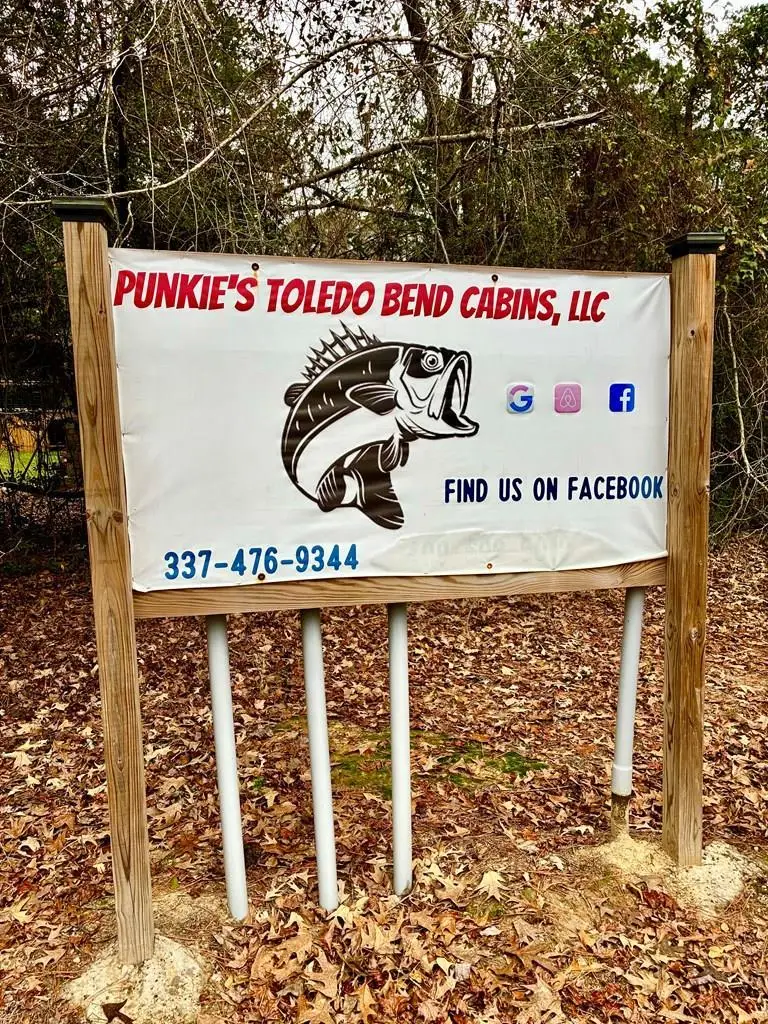 212 Wildwood Drive, Burkeville, TX 75932 - Image #2