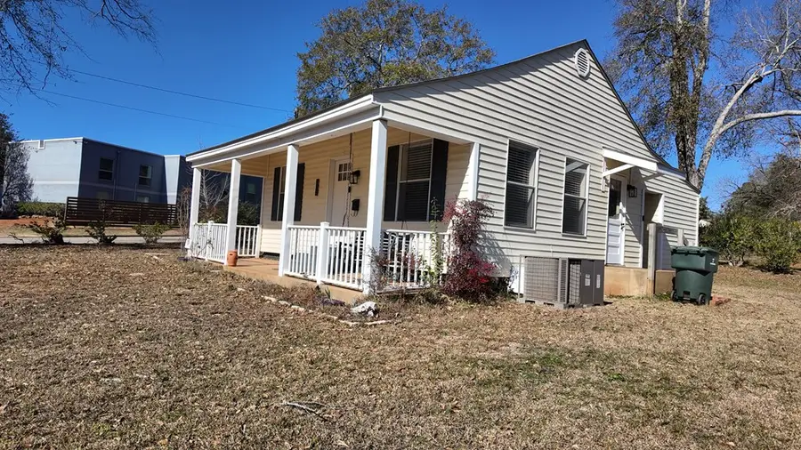 301 Myrtle Street, Nacogdoches, TX 75964 - Image #3