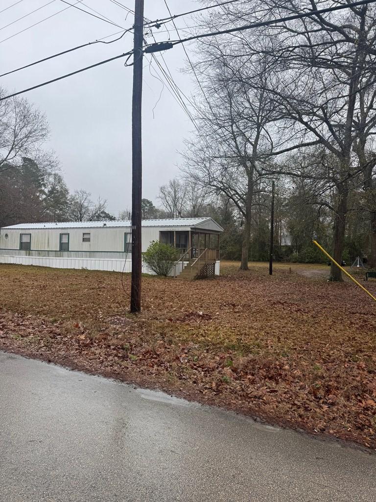 411 Rollingwood Road, Hudson, TX 75904 - Image #2