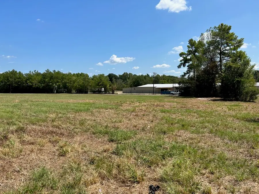 2209 East Denman Avenue, Lufkin, TX 75901 - Image #3