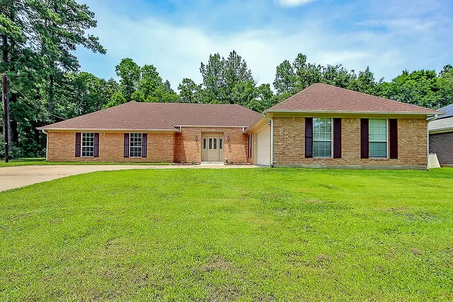 606 Englewood Drive, Lufkin, TX 75901 - Image #2