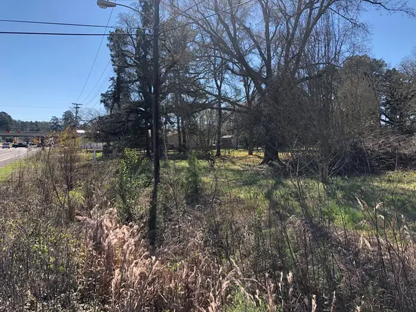 36370 S Medford Drive, Lufkin, TX 75901