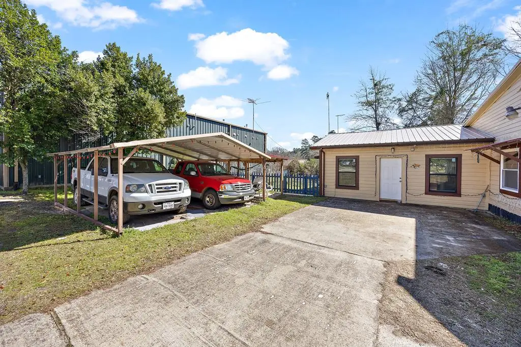 121 Hasley St, Nacogdoches, TX 75961 - Image #1