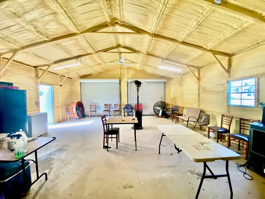 201 West Pine Street, Crockett, TX 75835 - #3