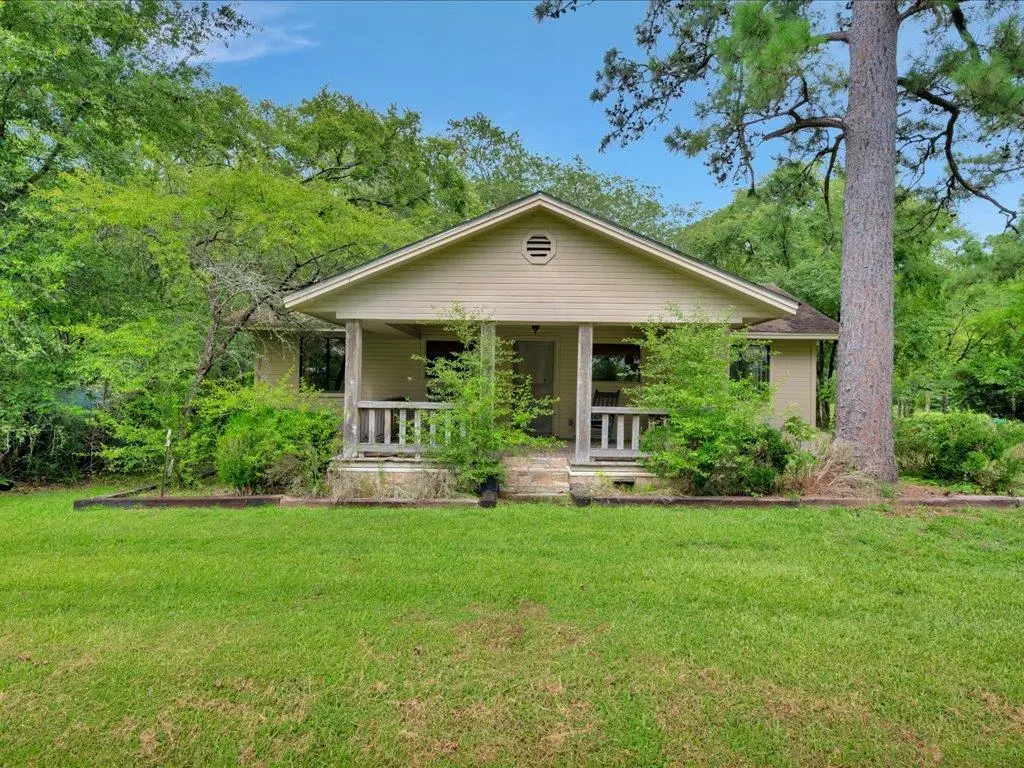 2104 Brentwood Drive, Lufkin, TX 75901 - Image #1