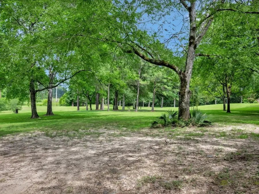 2104 Brentwood Drive, Lufkin, TX 75901 - Image #3