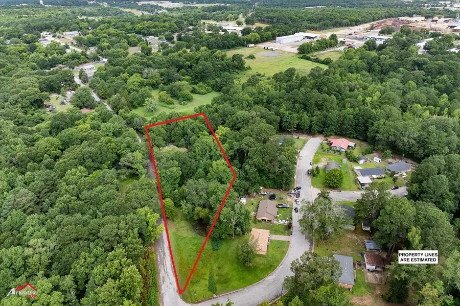 200 Jenkins St, Henderson, TX 75652 - Image #3