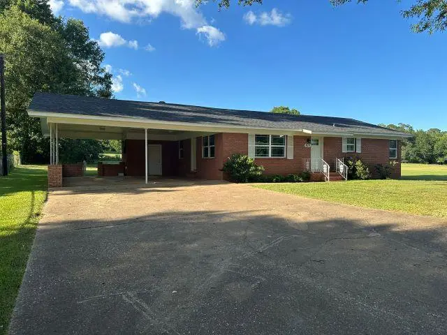 577 Hwy 84e, Mount Enterprise, TX 75681 - Image #1