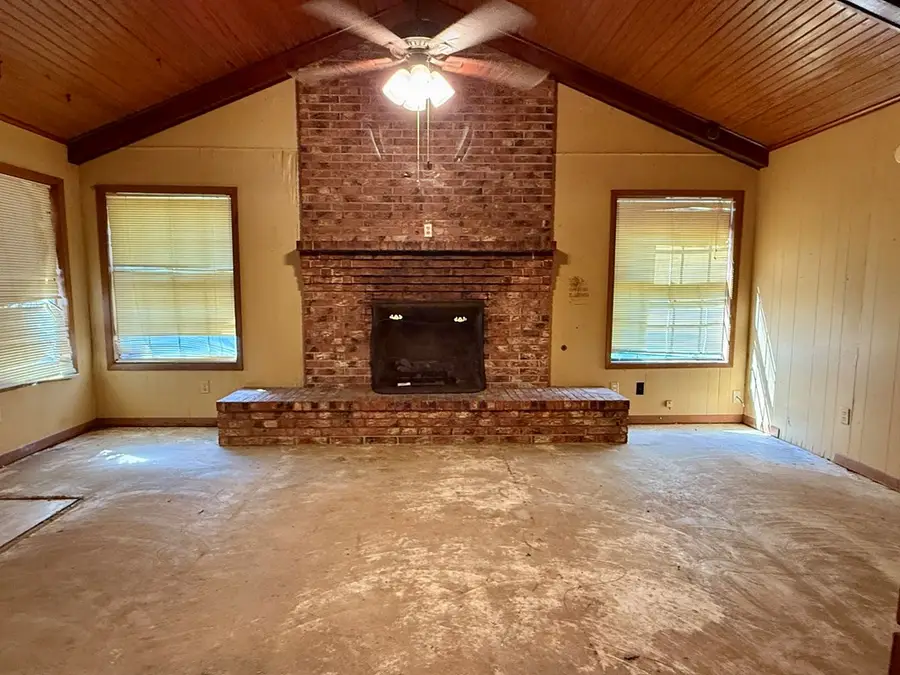 3106 Chestnut Street, Lufkin, TX 75901 - #2