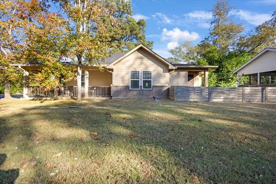 300 N Evenside St, Henderson, TX 75654 - Image #3