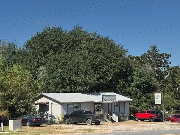 413, 415 Hurst, Center, TX 75935