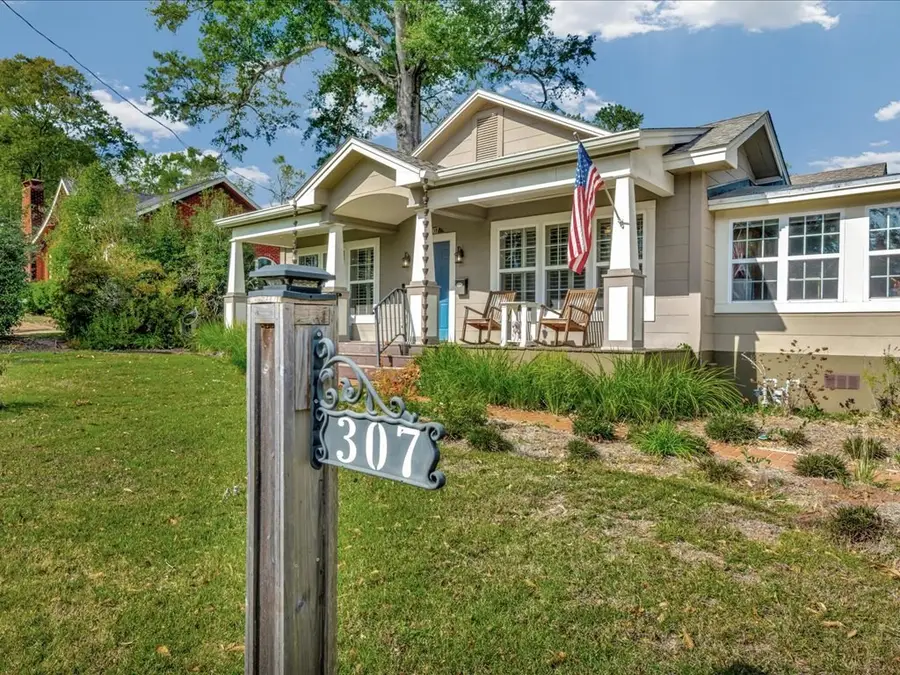 307 E Austin Street, Nacogdoches, TX 75965 - Image #2