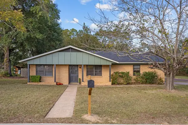 532 Mockingbird, Nacogdoches, TX 75964