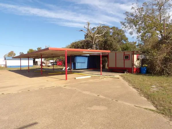 311 S Market Street, Grapeland, TX 75844