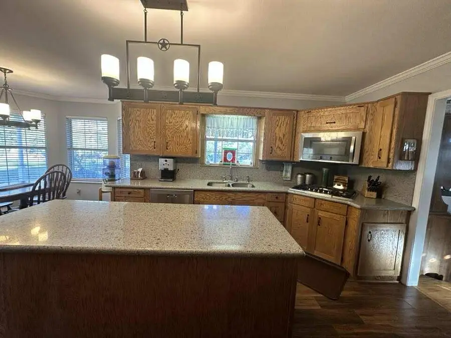 196 Smith Road, San Augustine, TX 75972 - Image #3