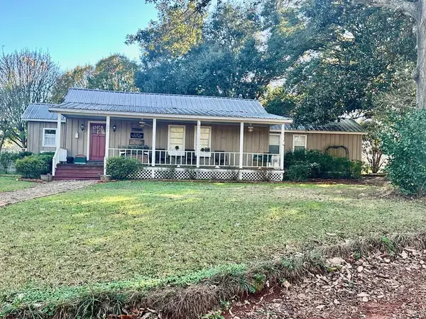 201 Smith Road, San Augustine, TX 75972