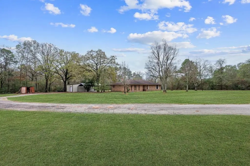 654 Harley Golden Road, Lufkin, TX 75901 - Image #1
