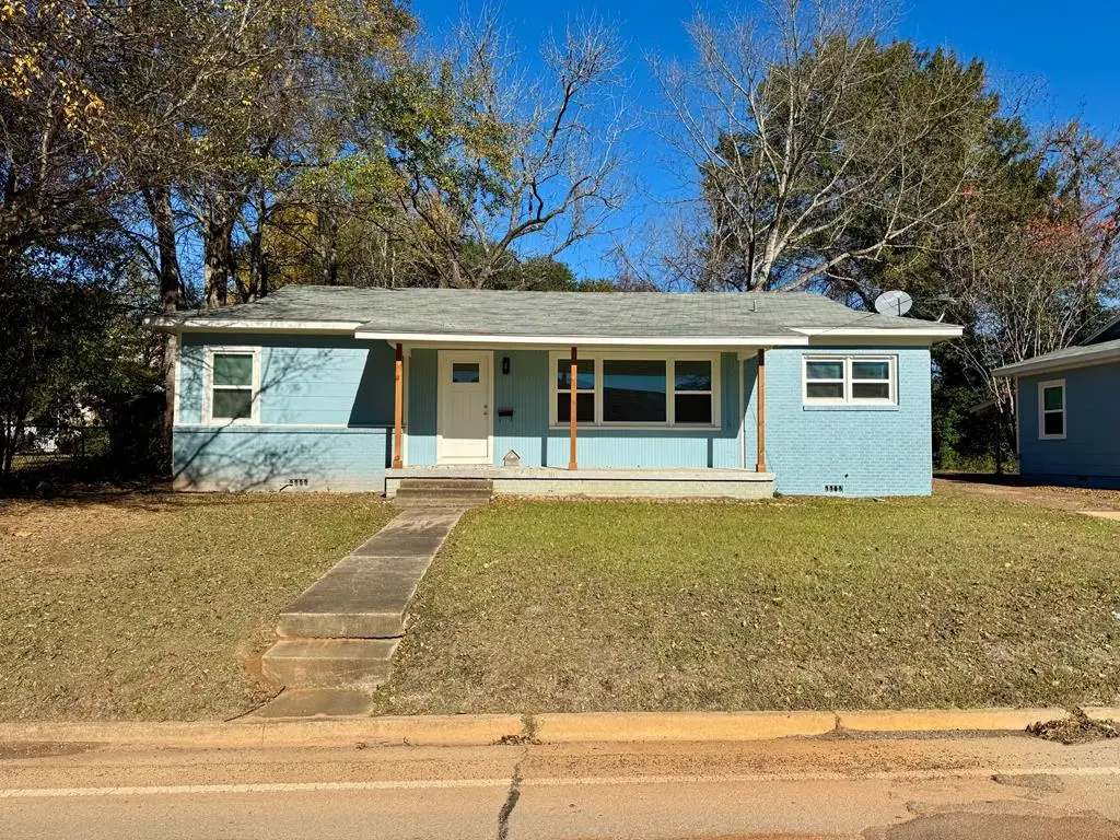 802 and 804 East Goliad Avenue, Crockett, TX 75835 - #1