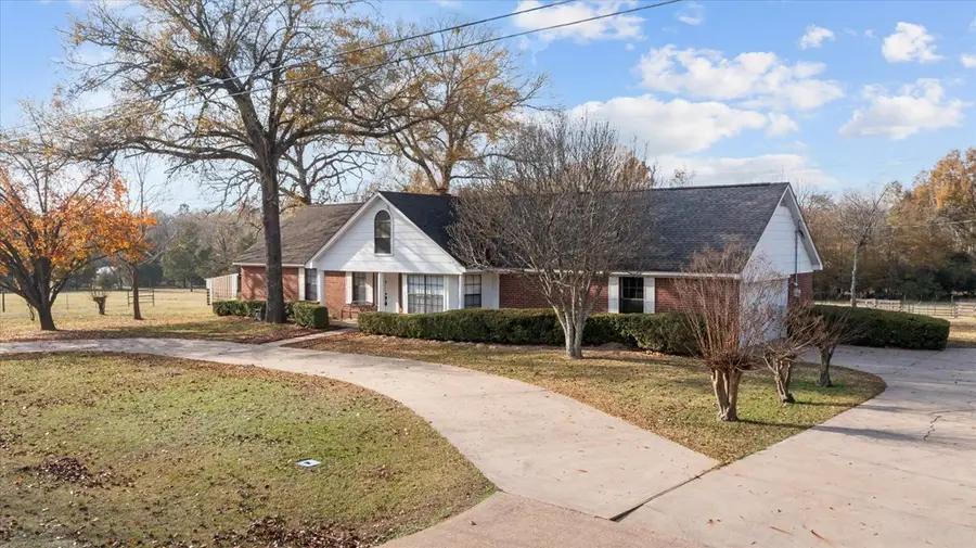 533 Creekwood Drive, Crockett, TX 75835 - Image #2