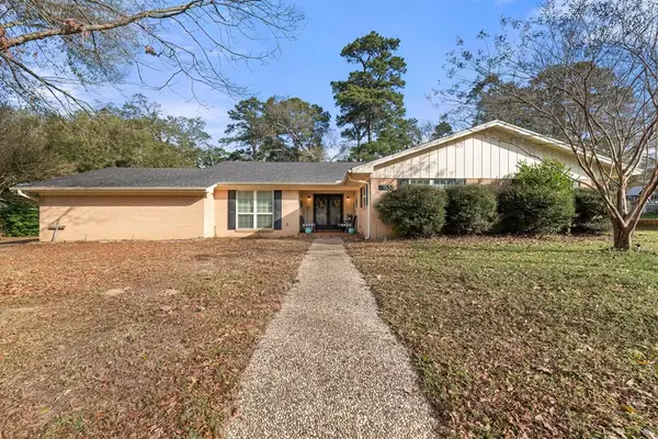 1531 Walnut Drive, Nacogdoches, TX 75965