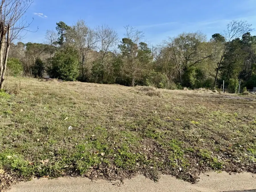 207 Muckleroy Street, Nacogdoches, TX 75961 - Image #2