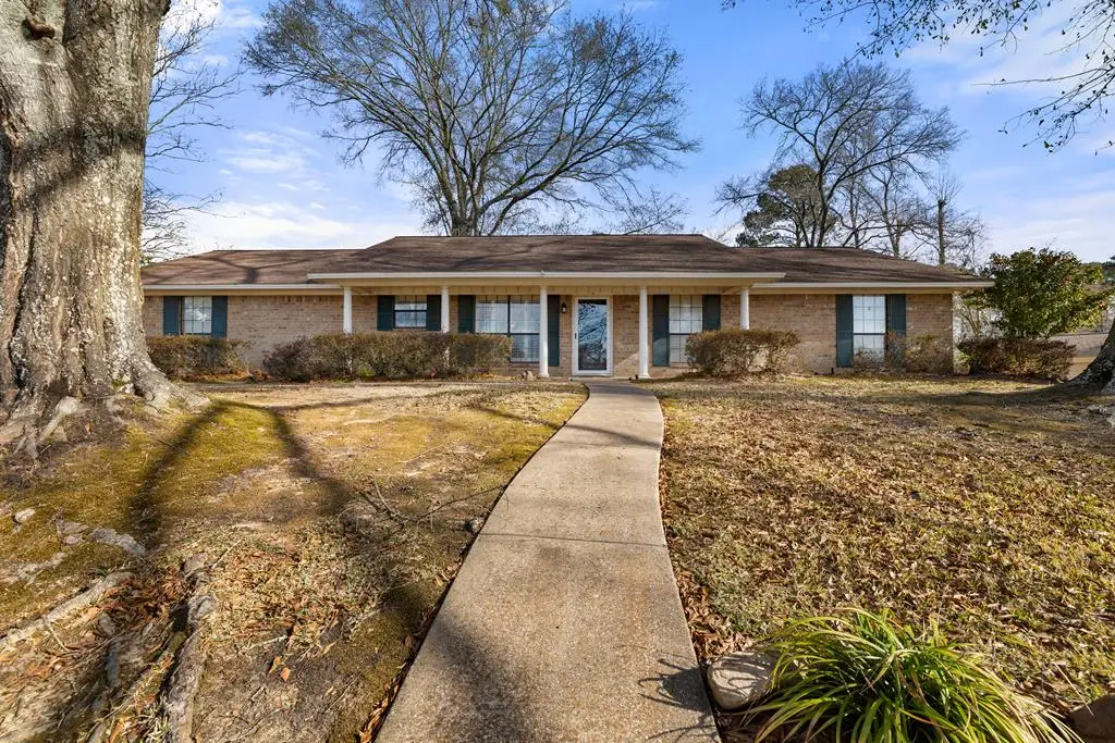 3932 Buckingham Drive, Nacogdoches, TX 75965 - Image #1