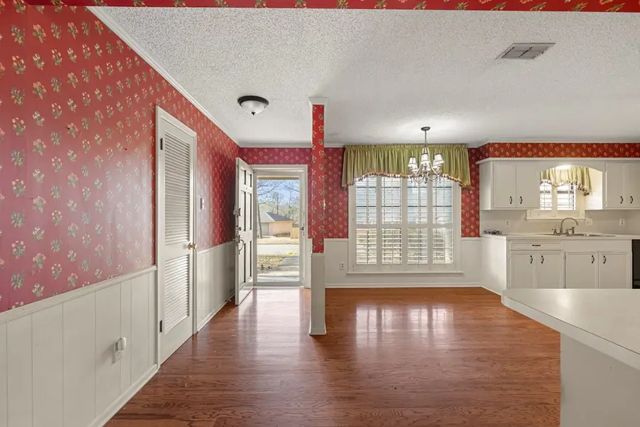 3932 Buckingham Drive, Nacogdoches, TX 75965 - Image #2