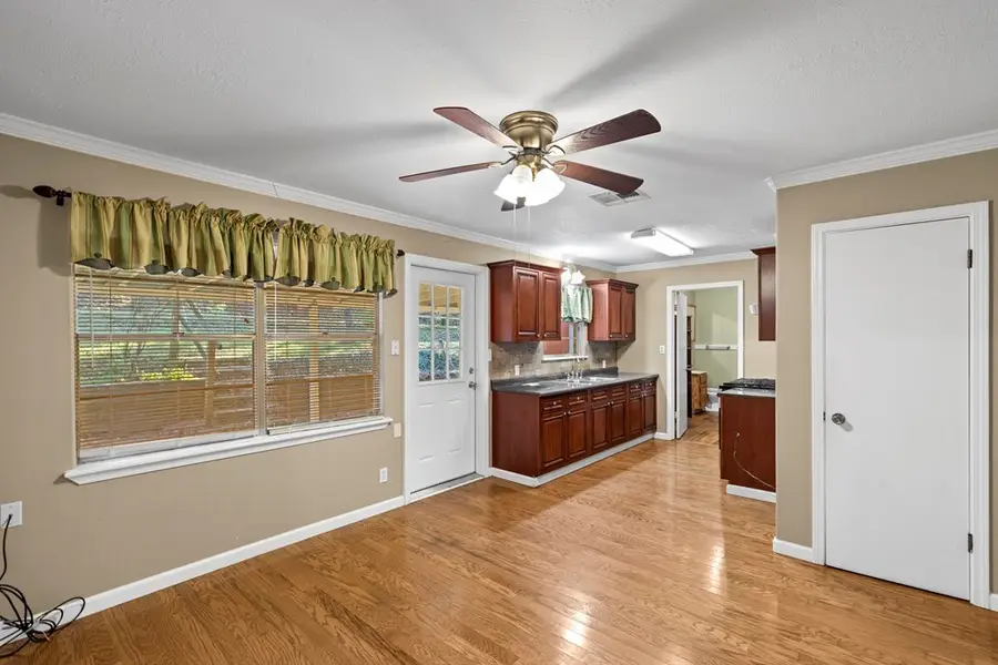 135 Meadowbrook Drive, Nacogdoches, TX 75964 - Image #3