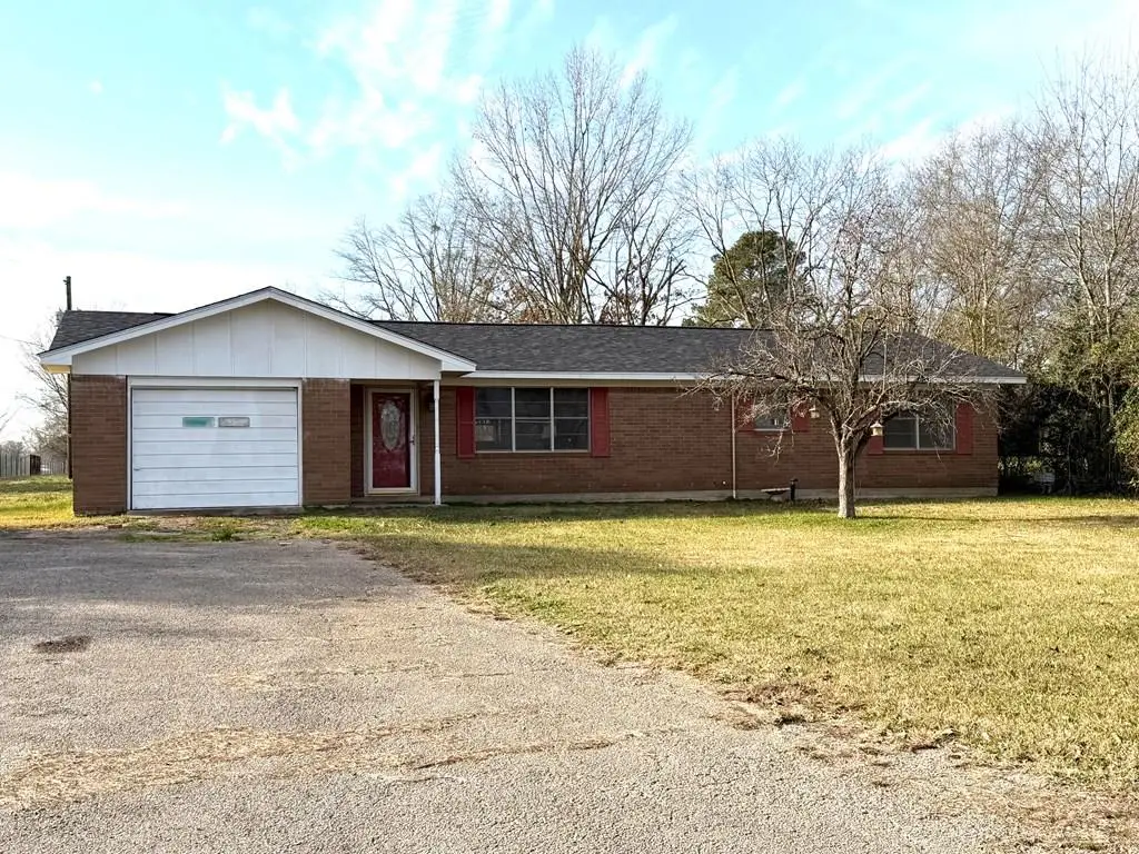 656 Hwy 87s, Center, TX 75935 - Image #1