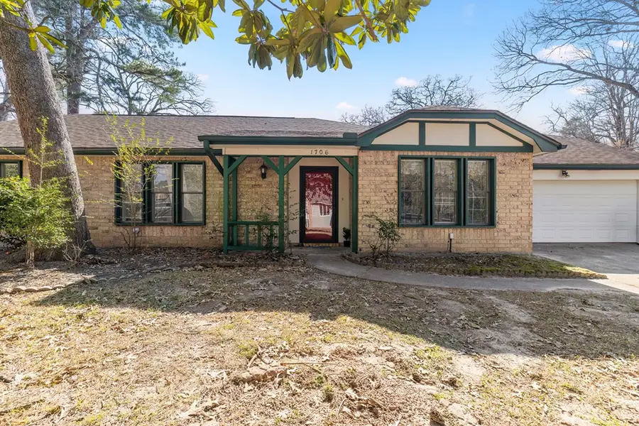 1706 Gardenbrook Drive, Nacogdoches, TX 75965 - Image #3