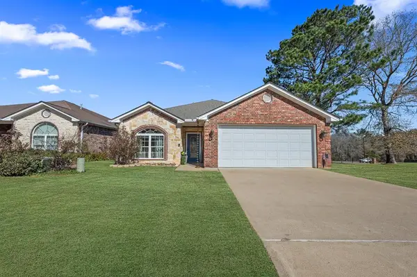 1502 Eric Drive, Nacogdoches, TX 75964