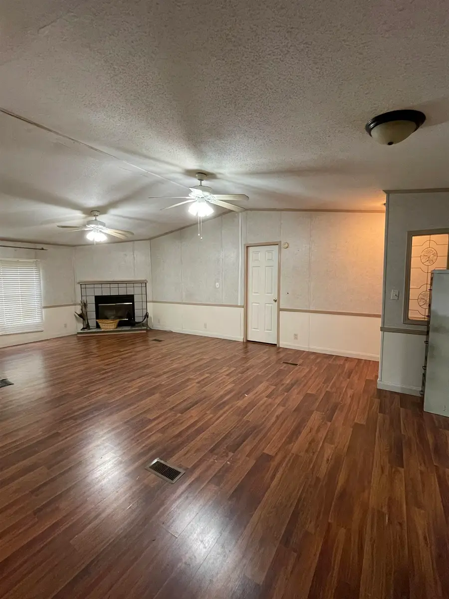 2420 Donna Drive, Jasper, TX 75951 - #2