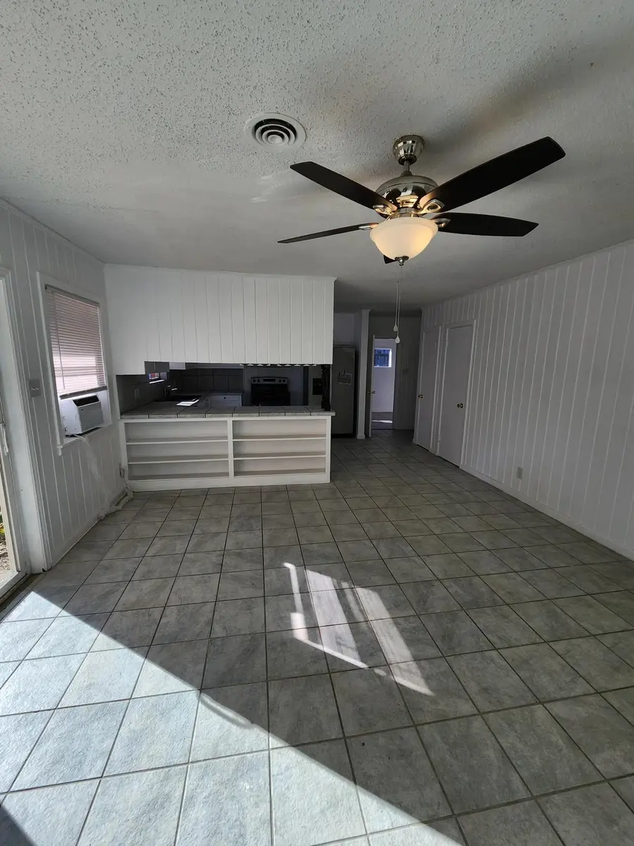 231 Sheila Street, Jasper, TX 75951 - #2