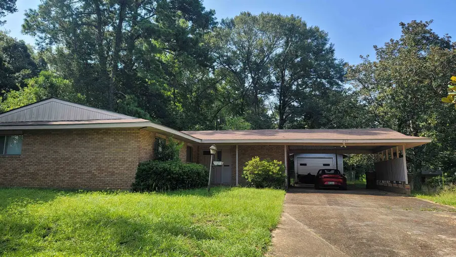 207 Verna Street, Jasper, TX 75951 - #2