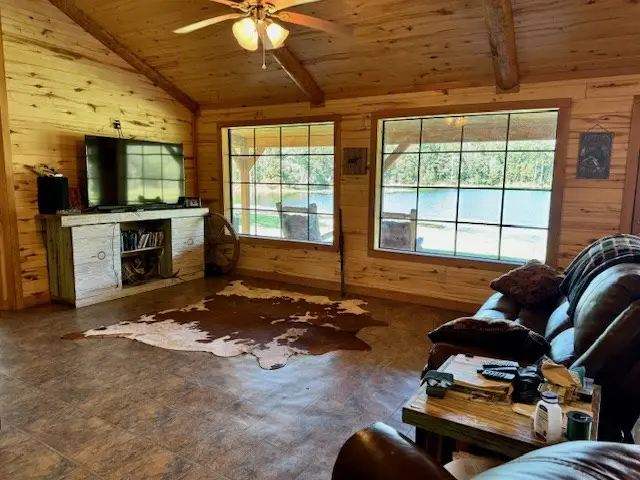 1167 Co Rd 426, Jasper, TX 75951 - #3