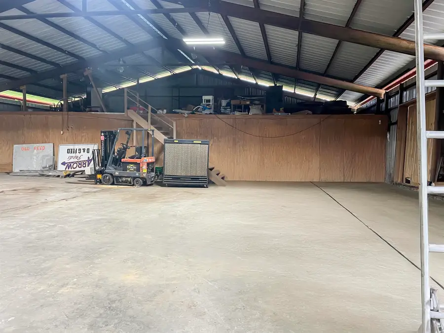 2203 Margaret Avenue, Kirbyville, TX 75956 - #2