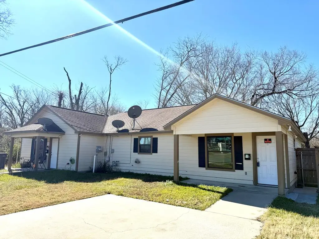 301 Culverhouse Street, Lufkin, TX 75904 - #1