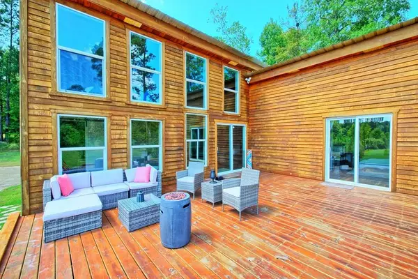 13608 Fm 692, Burkeville, TX 75932