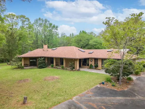 201-a Magasco Drive, Pineland, TX 75968