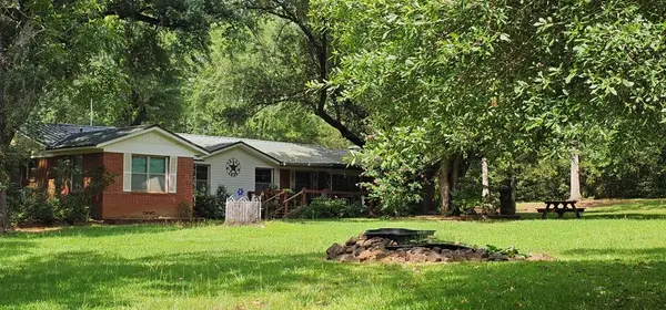 4269 Hwy 21 West, Alto, TX 75925