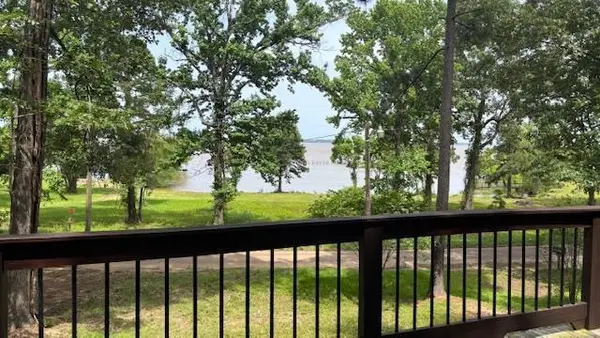 372 County Road 2781, Shelbyville, TX 75973