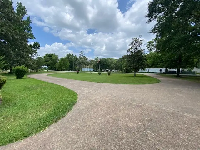 498 Mount Carmel Rd, Hudson, TX 75904 - #2