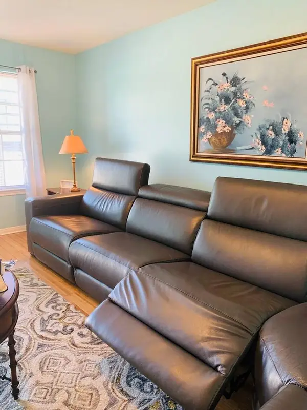 2013 Ellis School Rd, Baytown, TX 77521-2074