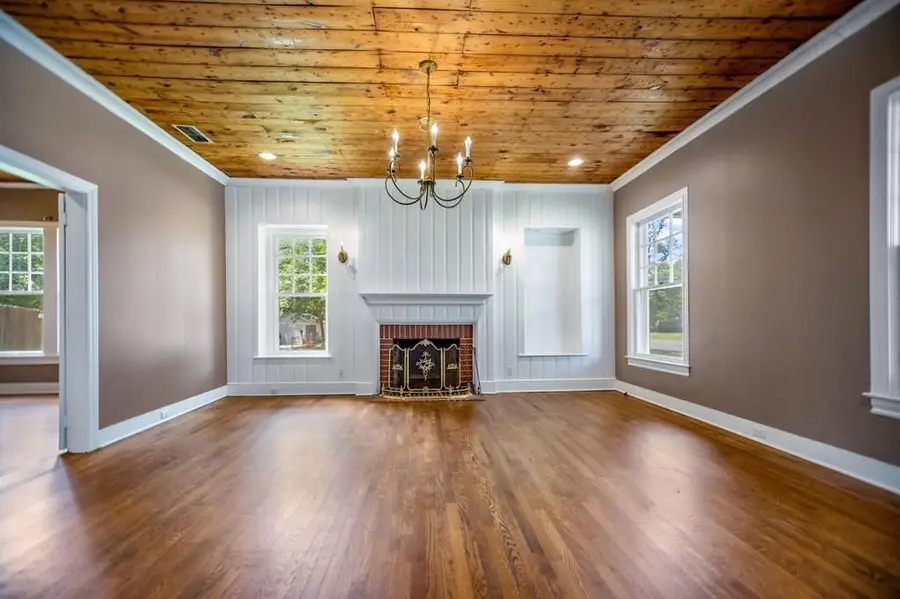 705 S Vine Avenue, Tyler, TX 75701 - #3