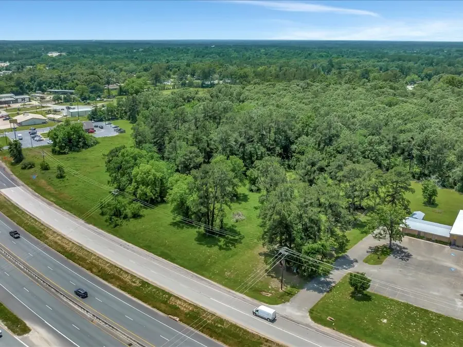 410 South Medford, Lufkin, TX 75901 - #3