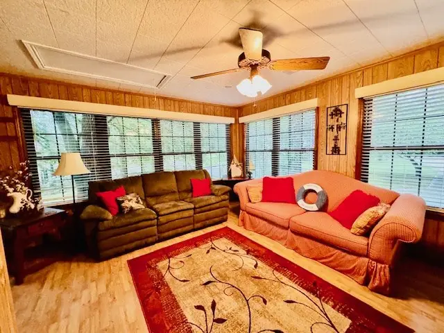 444 Lakewood Drive, Jasper, TX 75951 - #2