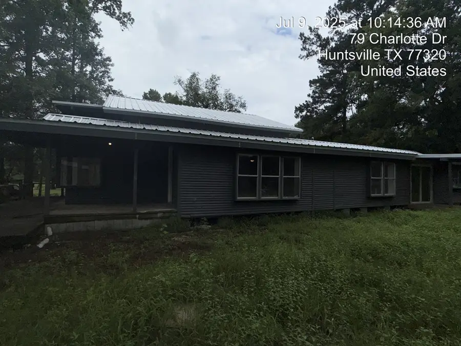 79 Charlotte Street, Huntsville, TX 77320 - #3