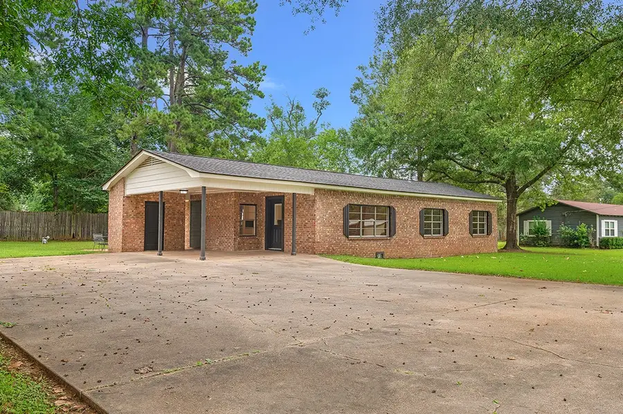 150 West St., Alto, TX 75925 - #3