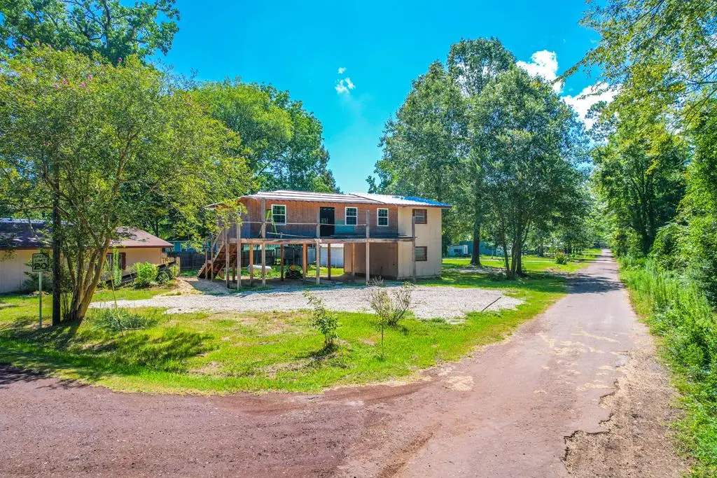 280 Clyde Street, Zavalla, TX 75980 - #1