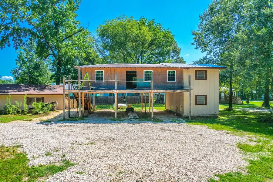 280 Clyde Street, Zavalla, TX 75980 - #2